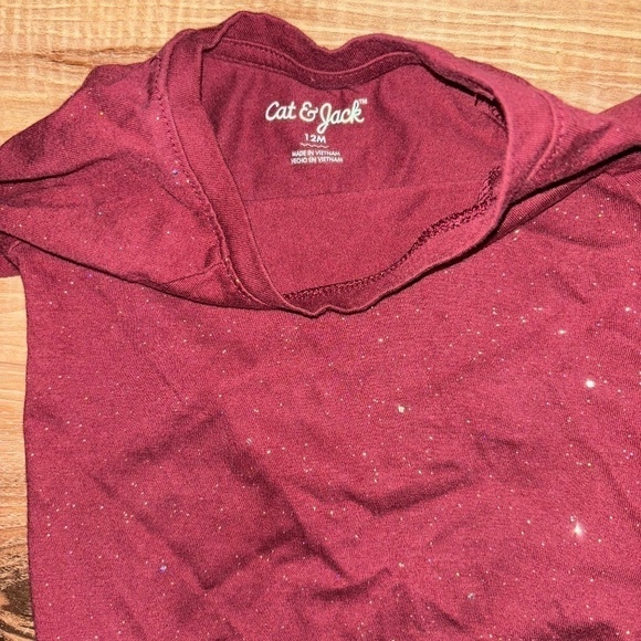 Cat & Jack Toddler Sparkly Long Sleeve Top | Burgundy 12M | EUC - Picture 3 of 4